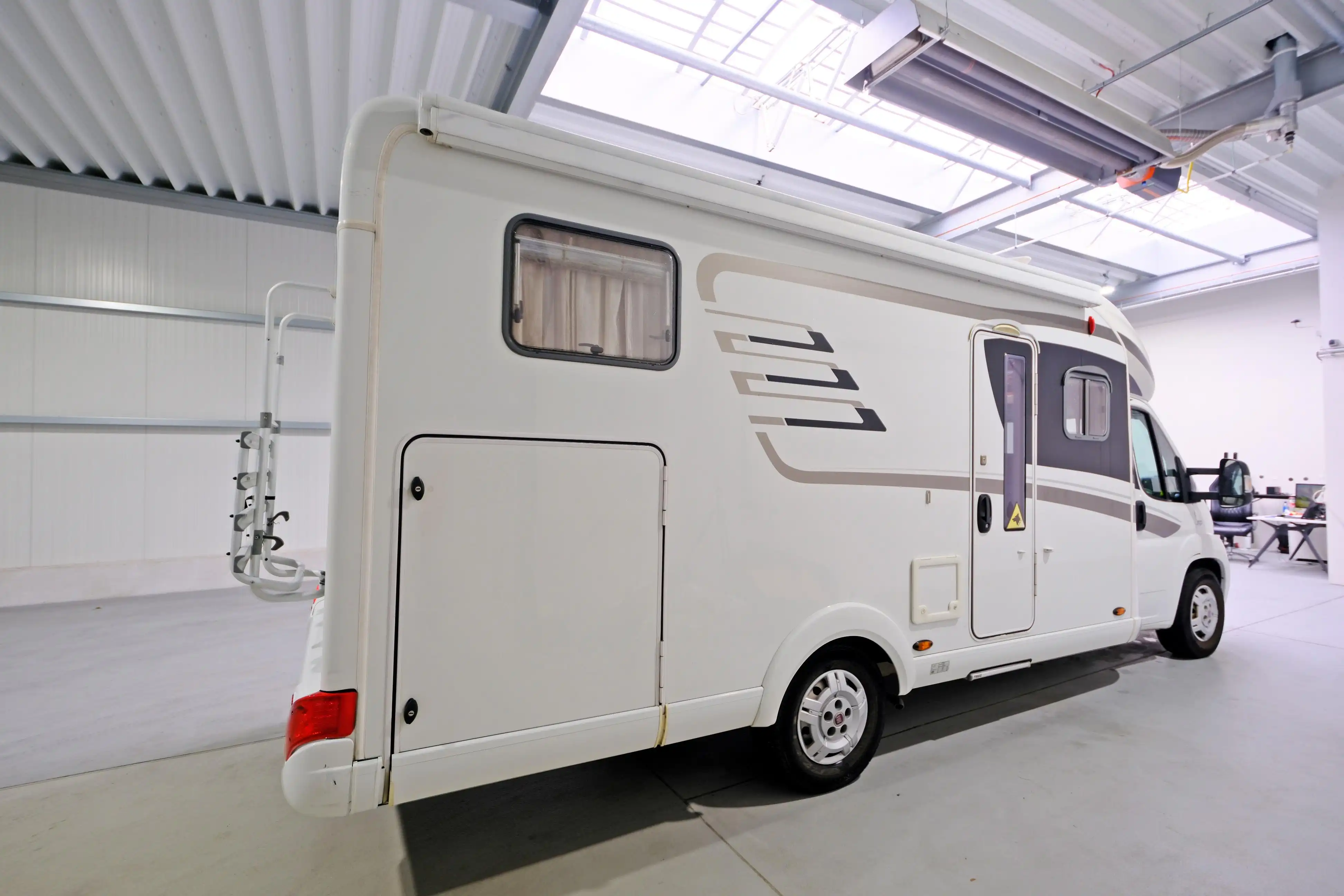 HYMER-ERIBA T 614 CL